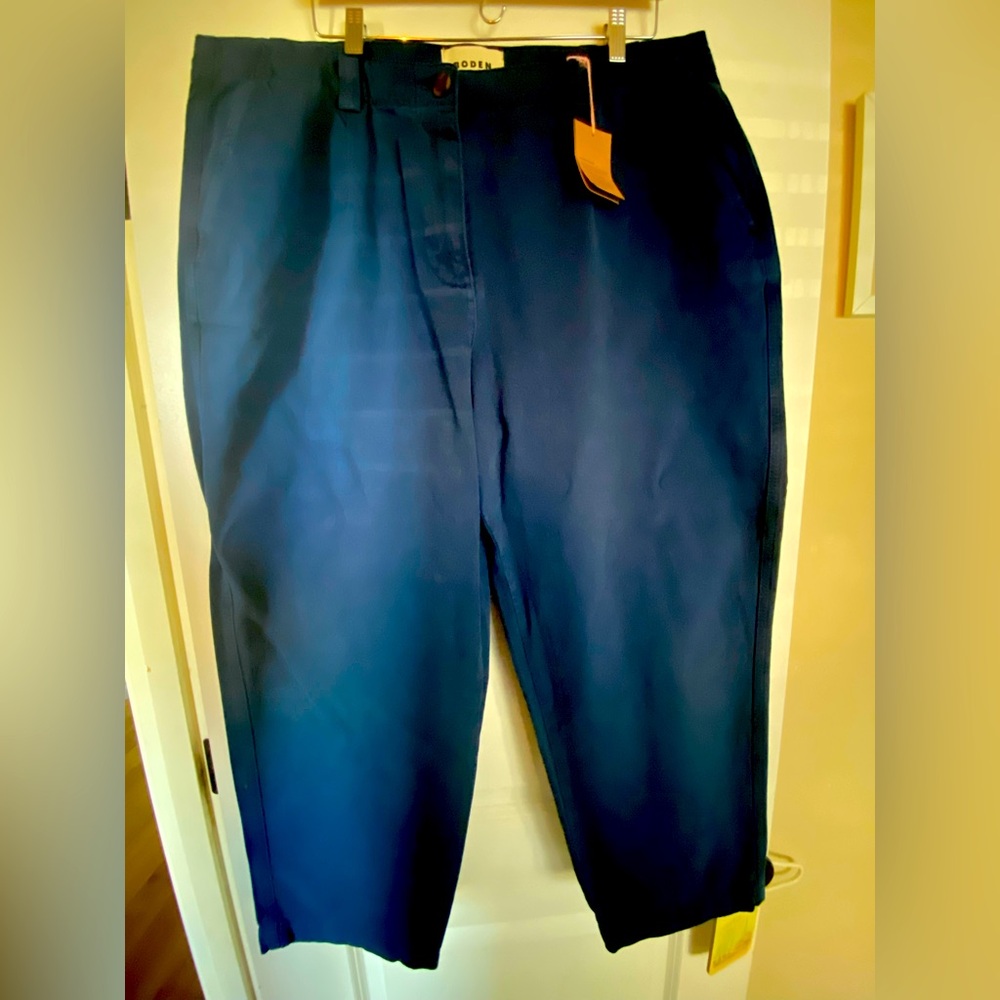 Boden women’s navy casual cotton pant US 16-18